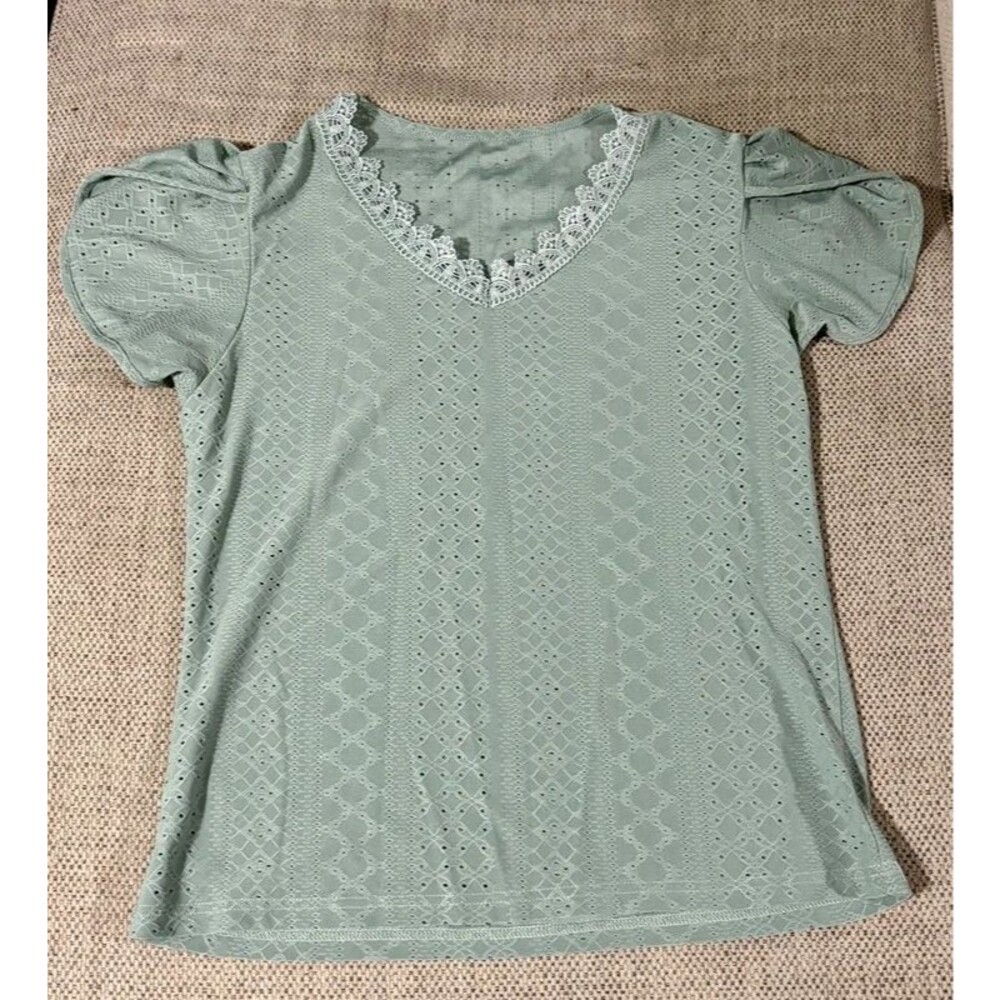Sage Green Eyelet Lace Puff Sleeve Blouse Large Cottagecore V Neck Boho Top